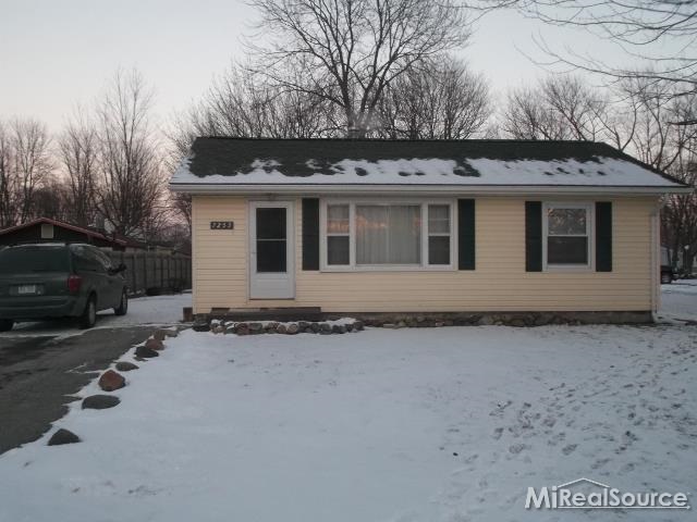 7253 Meldrum Road Fair Haven, MI 48023 - Photo 1 of 23 31229633.JPG