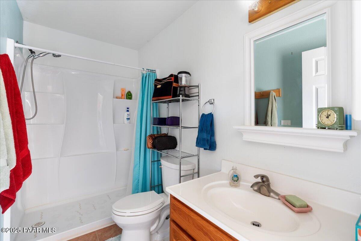 268 What Road Ash Fork, AZ 86320 - Photo 12 of 23 12-Bathroom