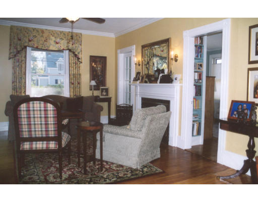24 Warren Road Framingham, MA 01702 - Photo 3 of 6 Gallery Image 3