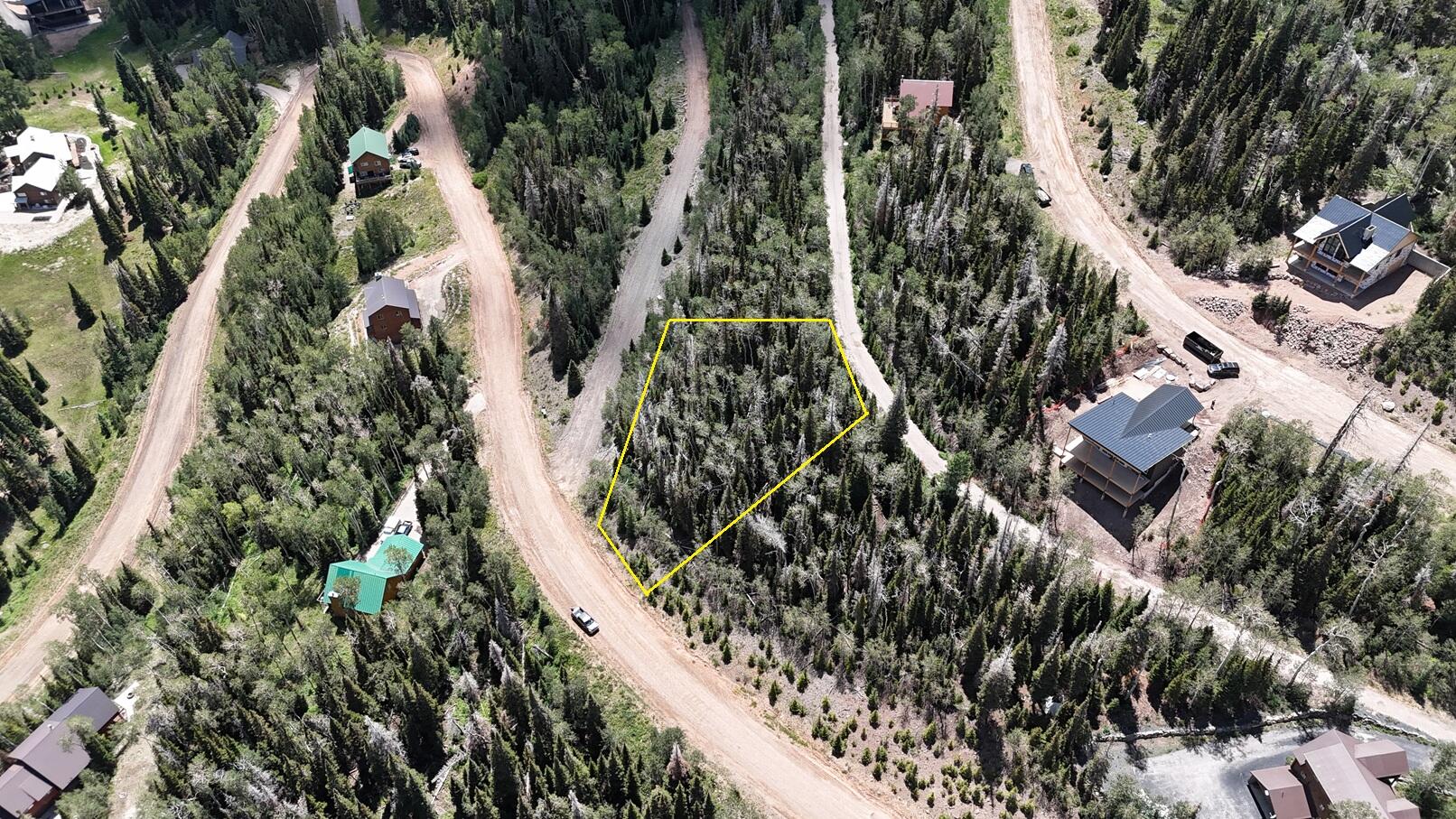 587 West Hunter Rdg Drive Brian Head, UT 84719 - Photo 8 of 11 569 Yellow Outline