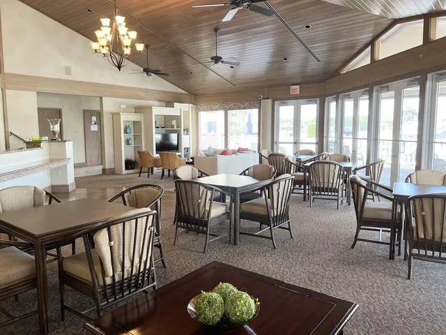 $1,215,000 | 32 Grand Bay Circle, Juno Beach, FL 33408