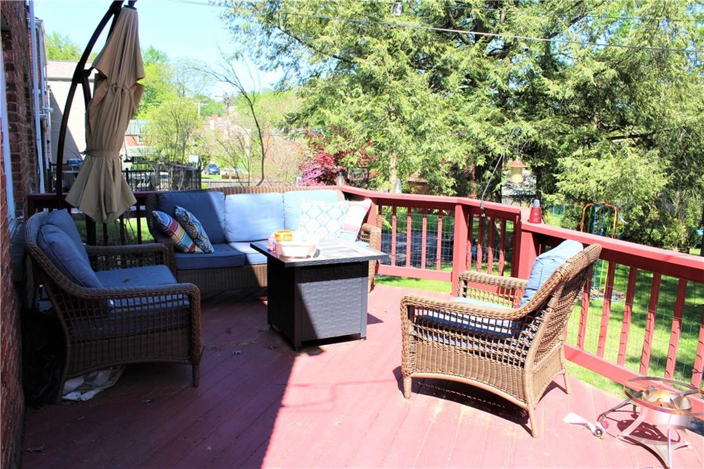 2023 Brookfield Road Pittsburgh, PA 15243 - Photo 19 of 21 a balcony view with a seating space
