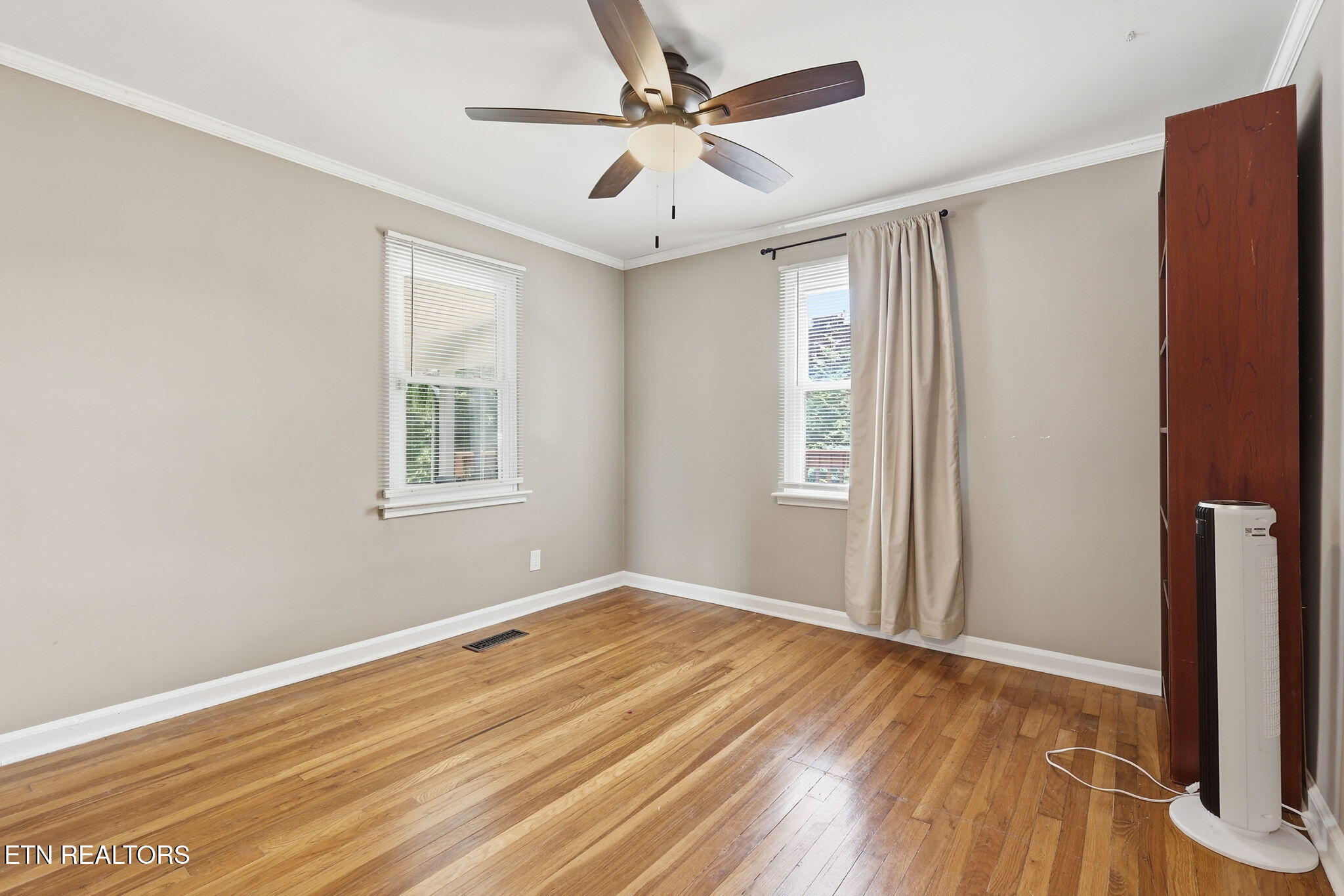 124 Salem Road Oak Ridge, TN 37830 - Photo 16 of 44 Bedroom 2