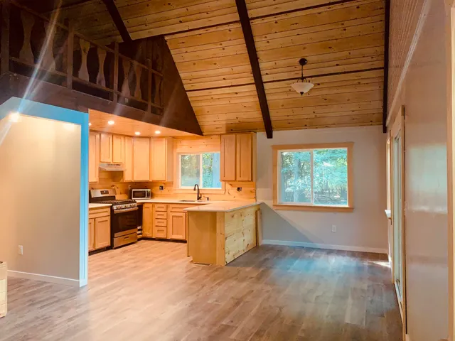 $349,900 | 711 Division Street, Eastlake, MI 49626