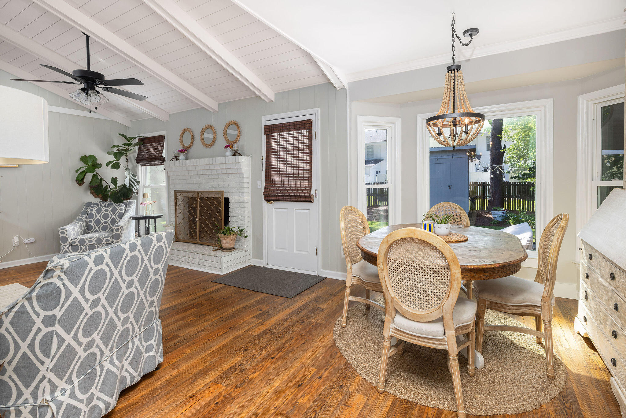 1098 Talisman Road Mount Pleasant, SC 29464 - Photo 16 of 41 413A6094-Edit