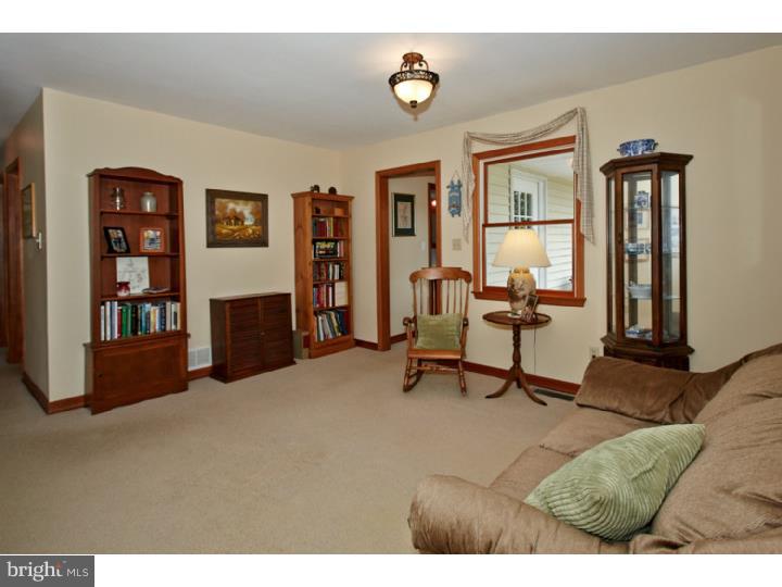 263 Cranbury Road Princeton Junction, NJ 08550 - Photo 5 of 25 Gallery Image 5