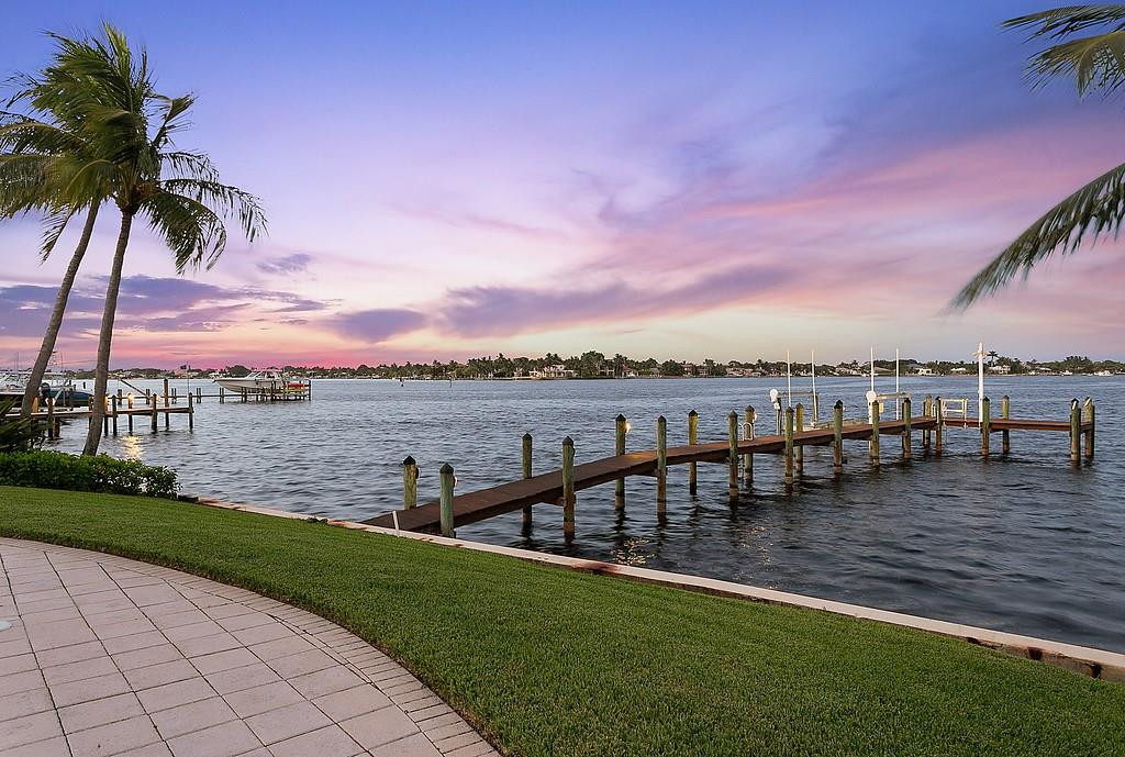 19022 Loxahatchee River Road Jupiter, FL 33458 - Photo 7 of 54 Photo 7
