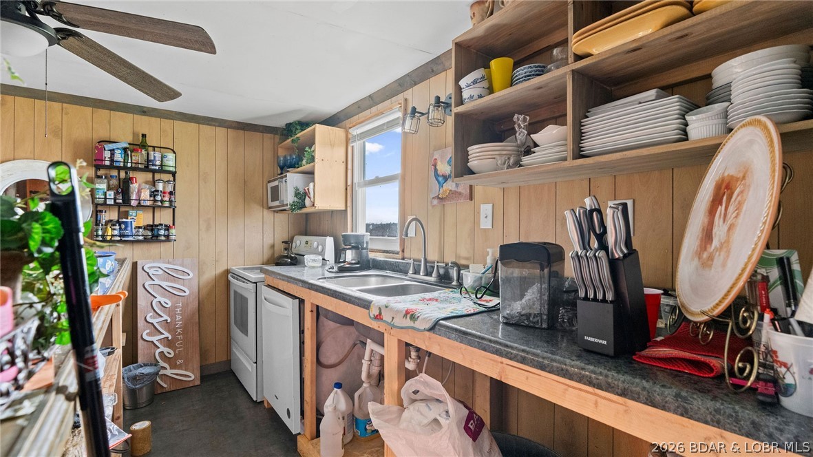 120 Brown Homestead Road Brumley, MO 65017 - Photo 32 of 54