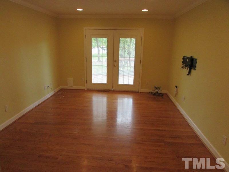 3844 Marsh Creek Road Raleigh, NC 27604 - Photo 11 of 25