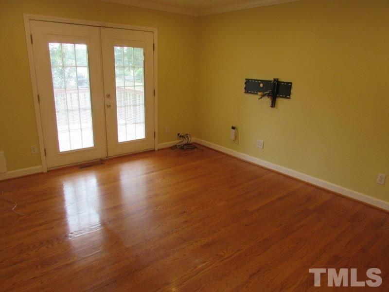 3844 Marsh Creek Road Raleigh, NC 27604 - Photo 12 of 25