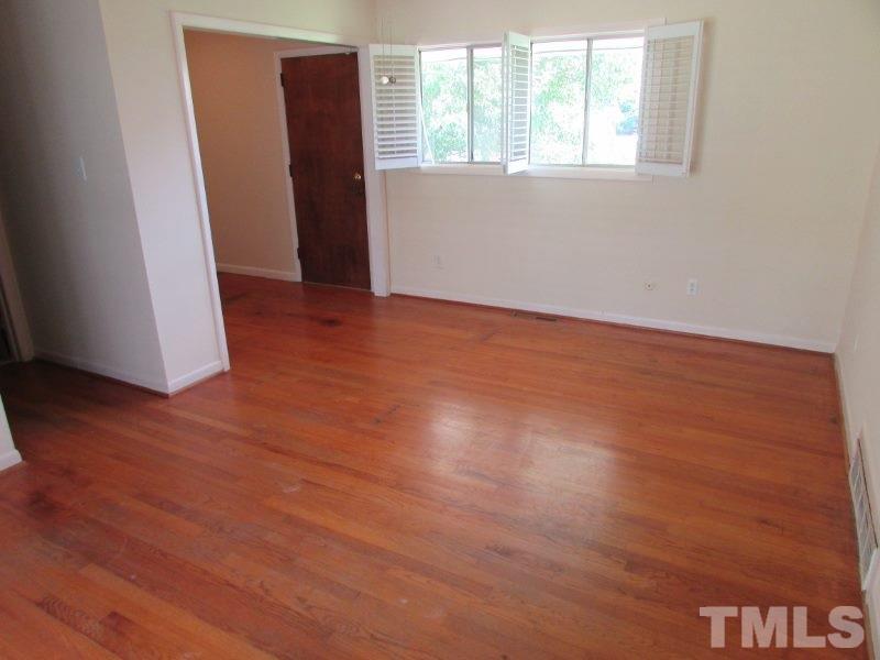 3844 Marsh Creek Road Raleigh, NC 27604 - Photo 15 of 25