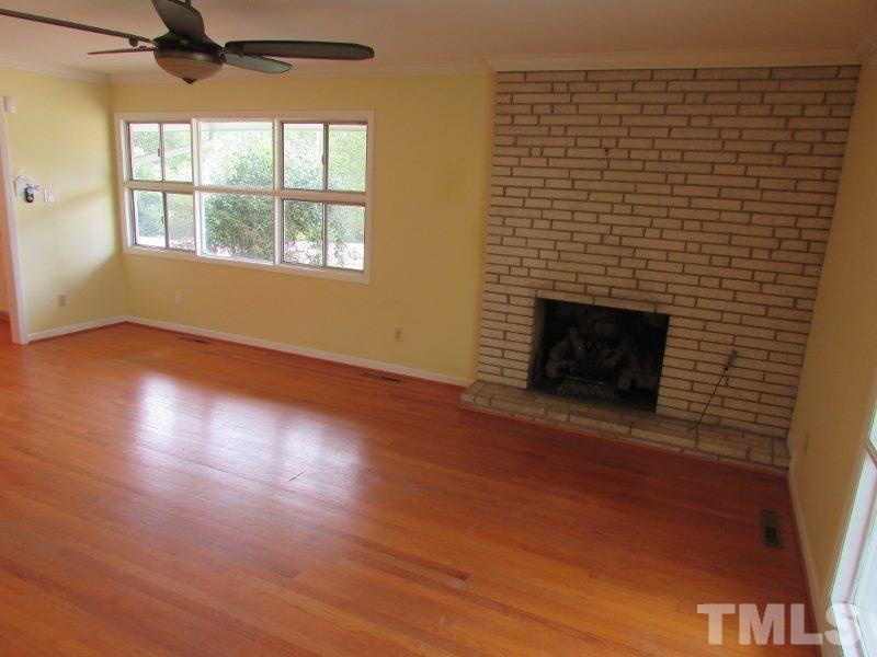3844 Marsh Creek Road Raleigh, NC 27604 - Photo 4 of 25