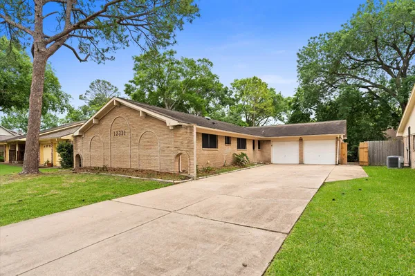 $264,900 | 12331 Wedgehill Lane, Houston, TX 77077