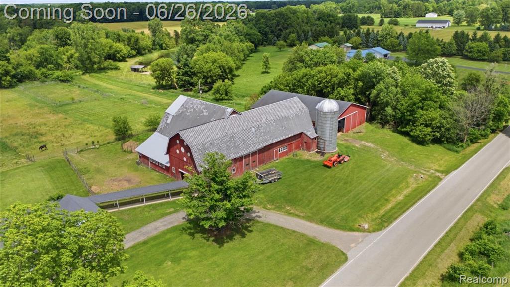 5726 Barnes Road Millington, MI 48746 - Photo 13 of 84
