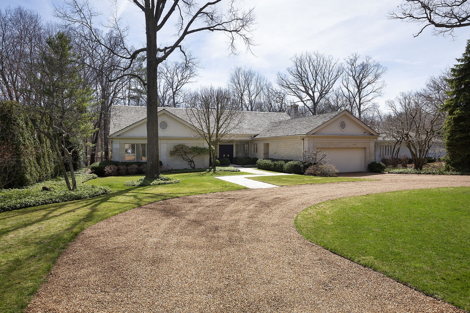 150 Timber Lane Glencoe, IL 60022 - Photo 3 of 20