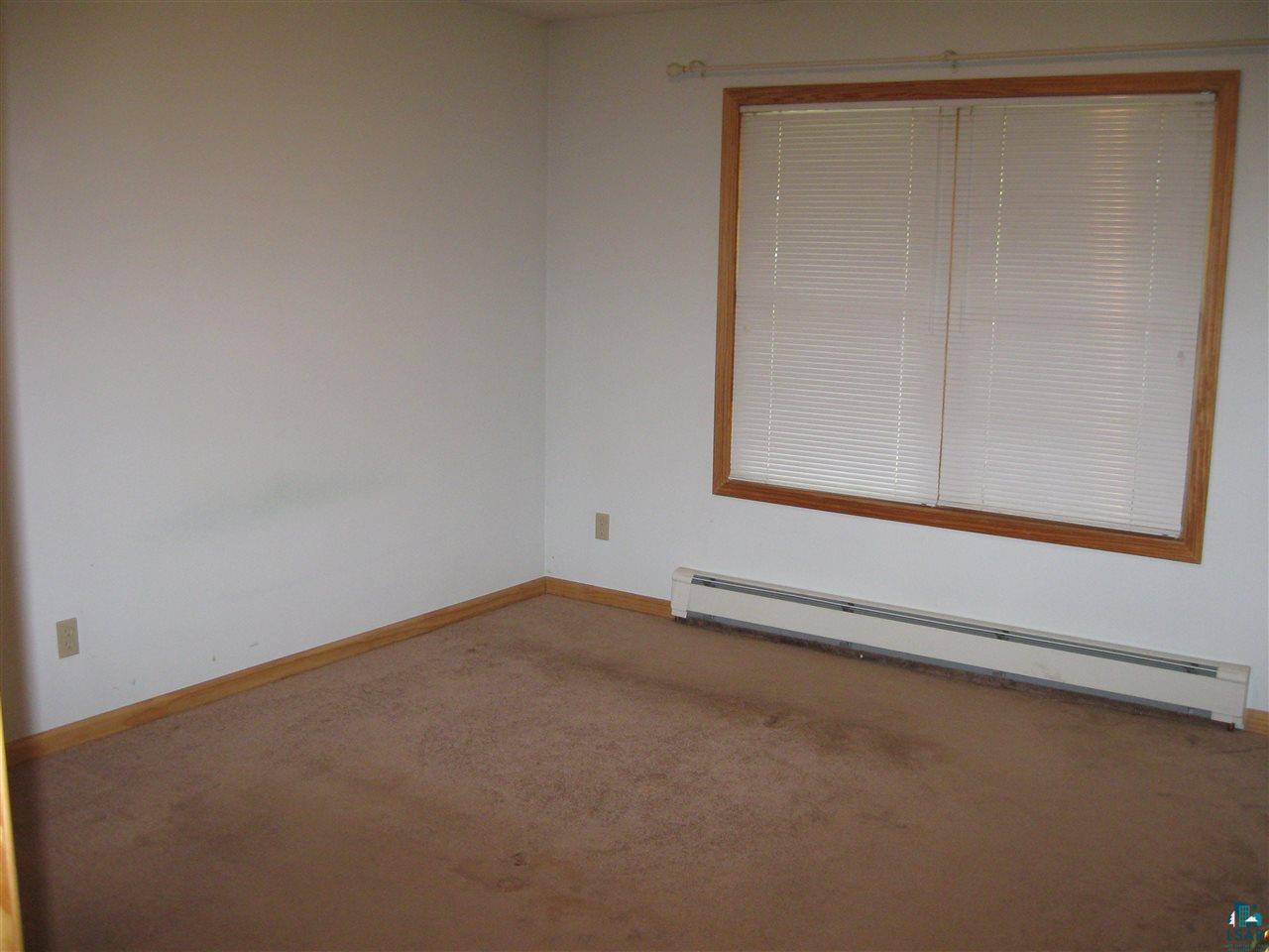 4277 Kingston Road Duluth, MN 55803 - Photo 5 of 10