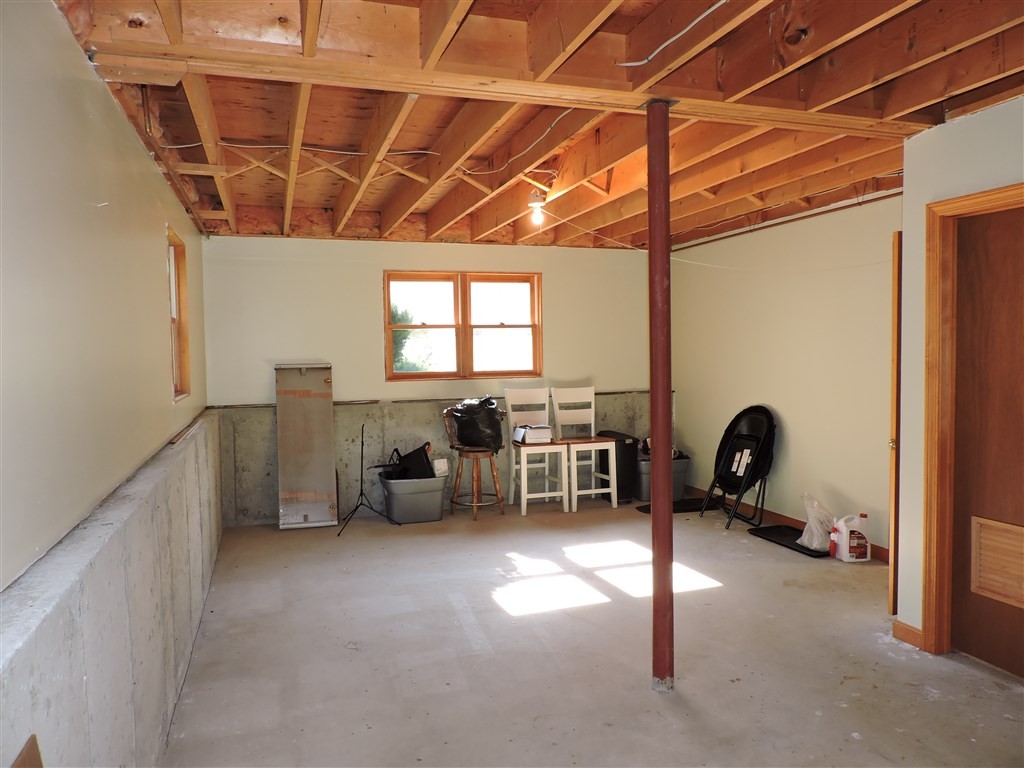 15 Lower Gore Road Webster, MA 01570 - Photo 24 of 30 a view of a room with gym equipment