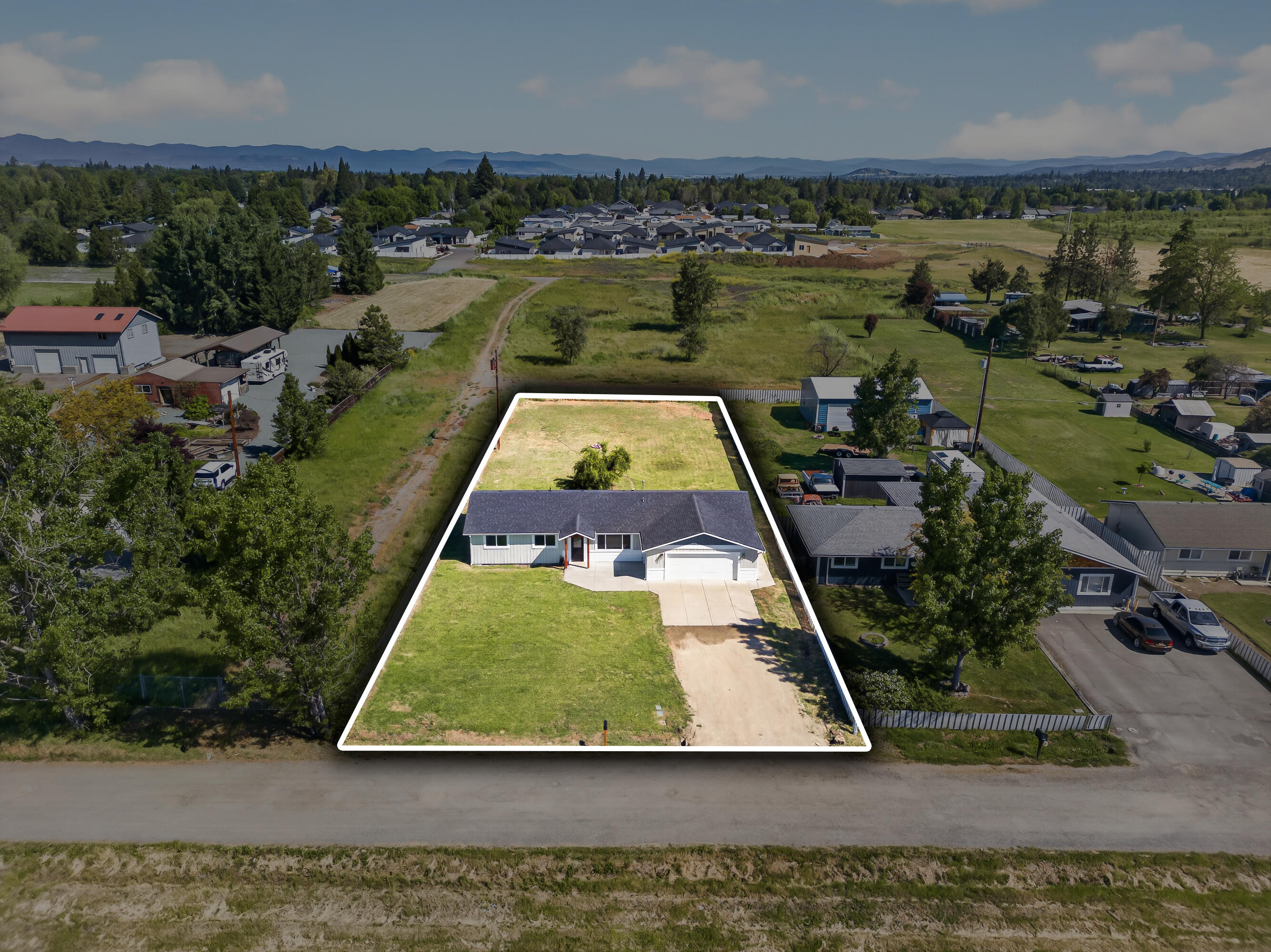 550 Experiment Station Road Medford, OR 97501 - Photo 2 of 27 a view of swimming pool from a balcony