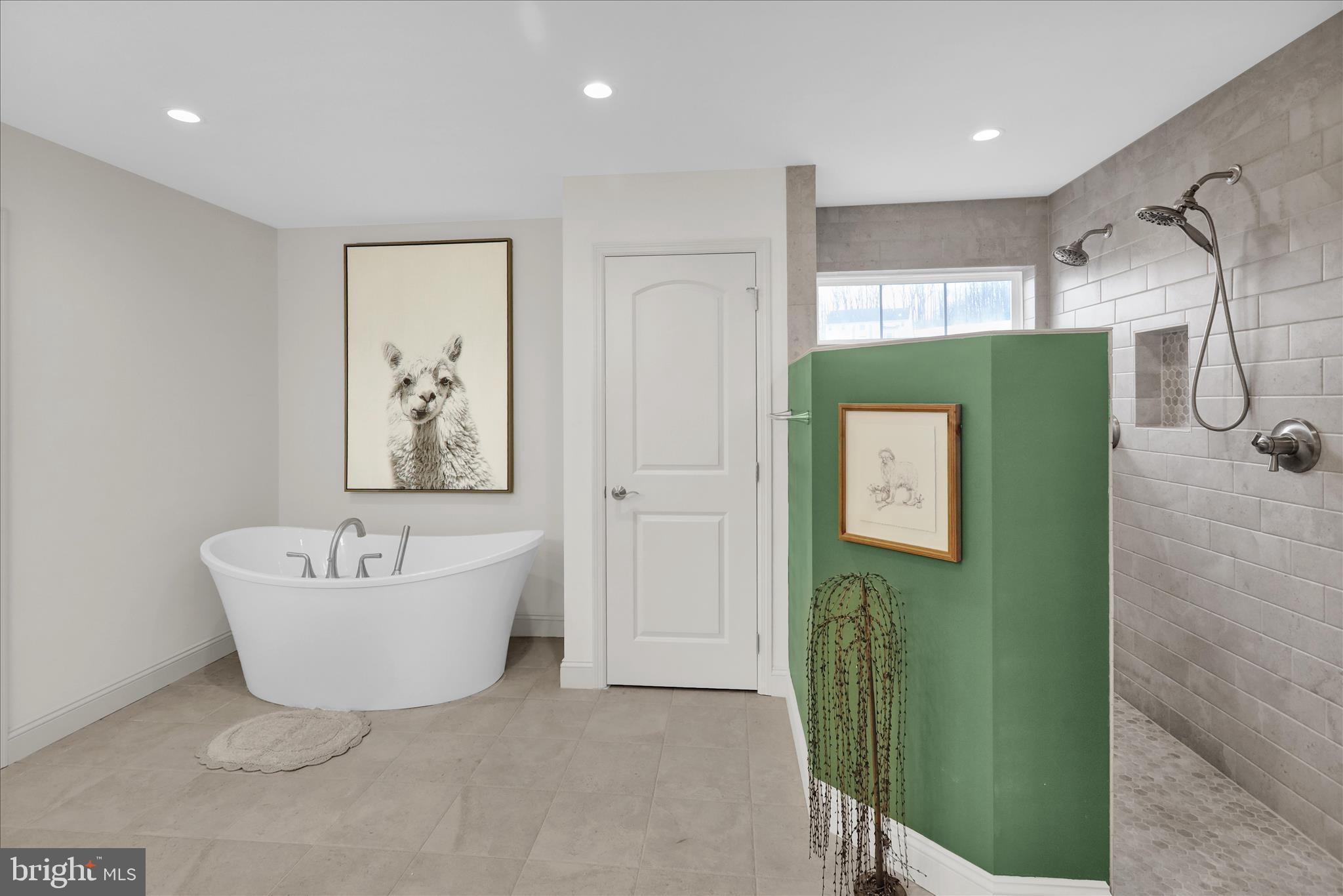 120 Great Bend Way Reading, PA 19608 - Photo 35 of 52 a spacious bathroom with a bathtub and shower