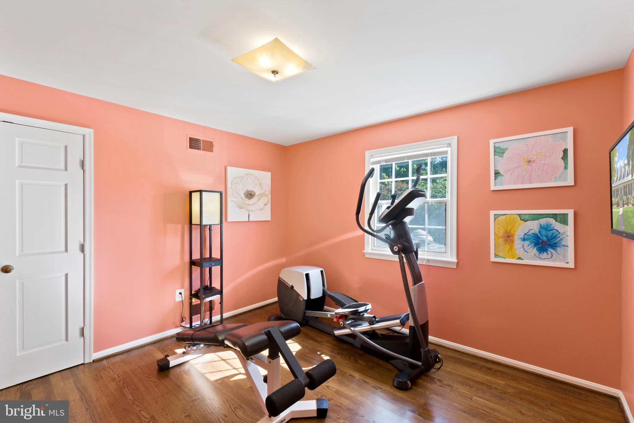 9901 Cable Drive Kensington, MD 20895 - Photo 27 of 37