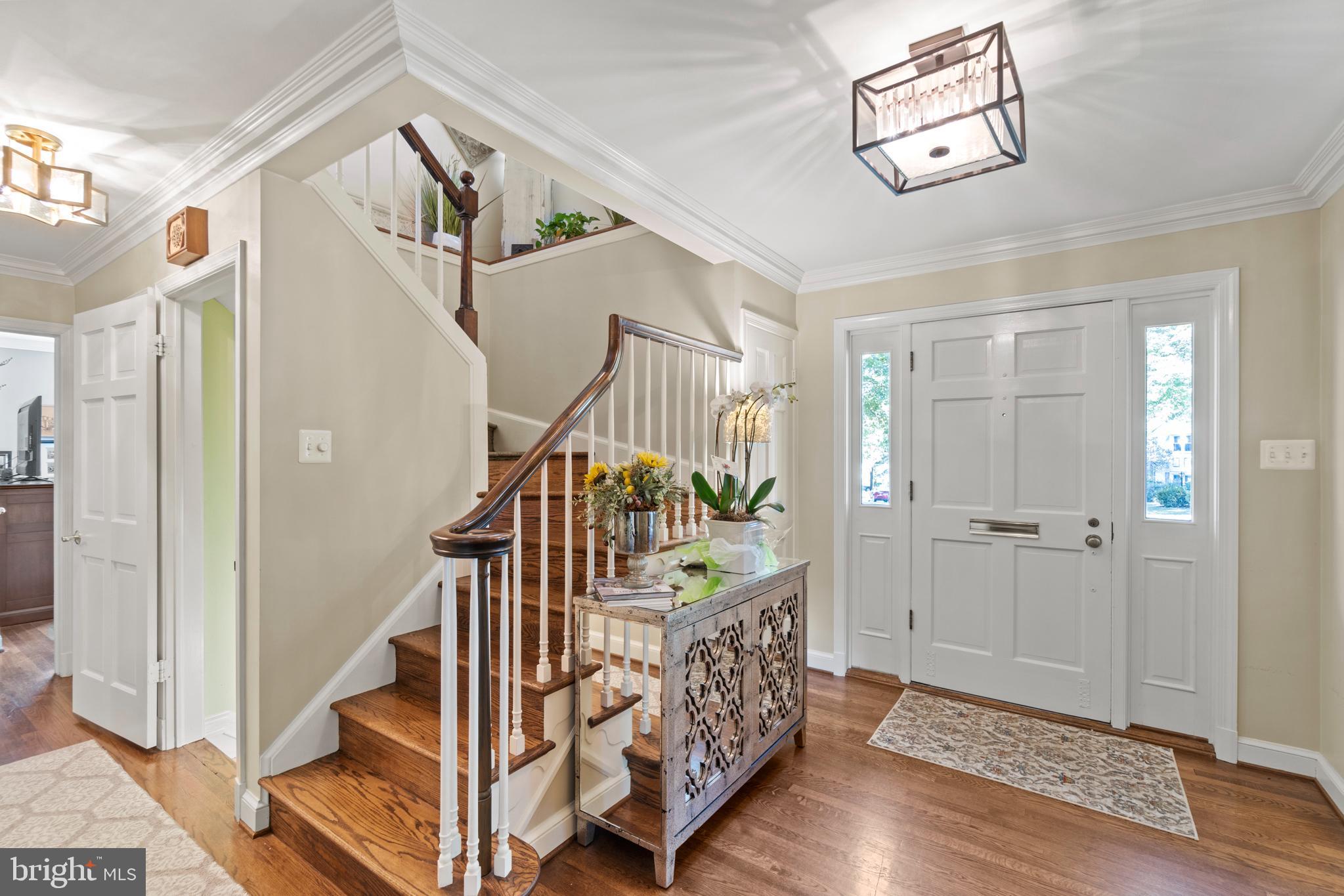 9901 Cable Drive Kensington, MD 20895 - Photo 3 of 37