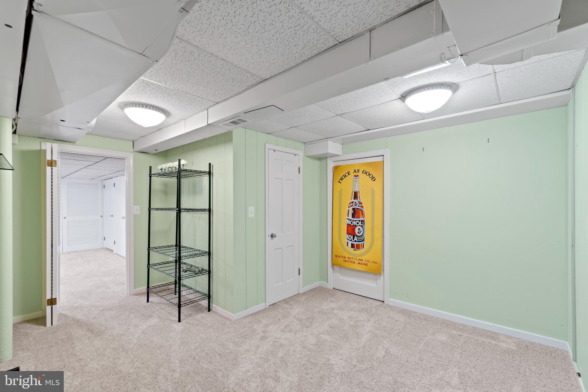 9901 Cable Drive Kensington, MD 20895 - Photo 32 of 37