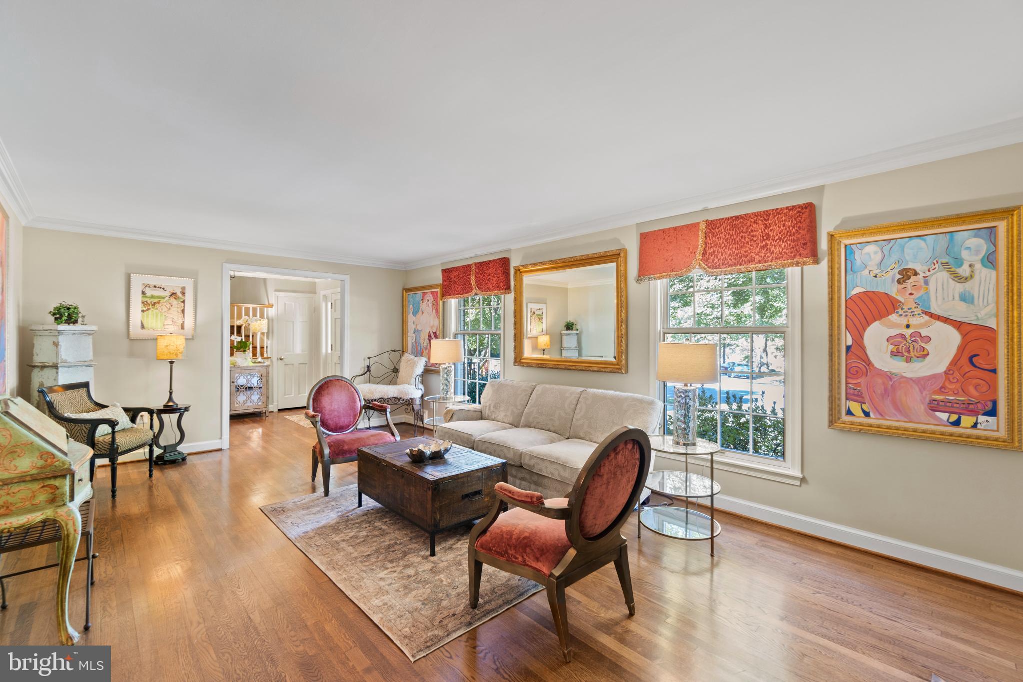 9901 Cable Drive Kensington, MD 20895 - Photo 5 of 37