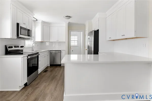 $515,000 | 119 Old Brickhouse Lane, Colonial Heights, VA 23834