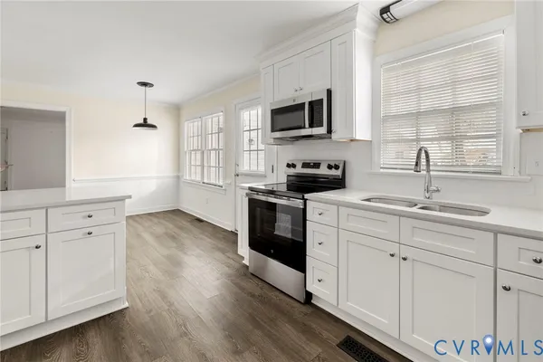 $515,000 | 119 Old Brickhouse Lane, Colonial Heights, VA 23834