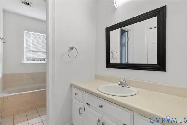 $515,000 | 119 Old Brickhouse Lane, Colonial Heights, VA 23834