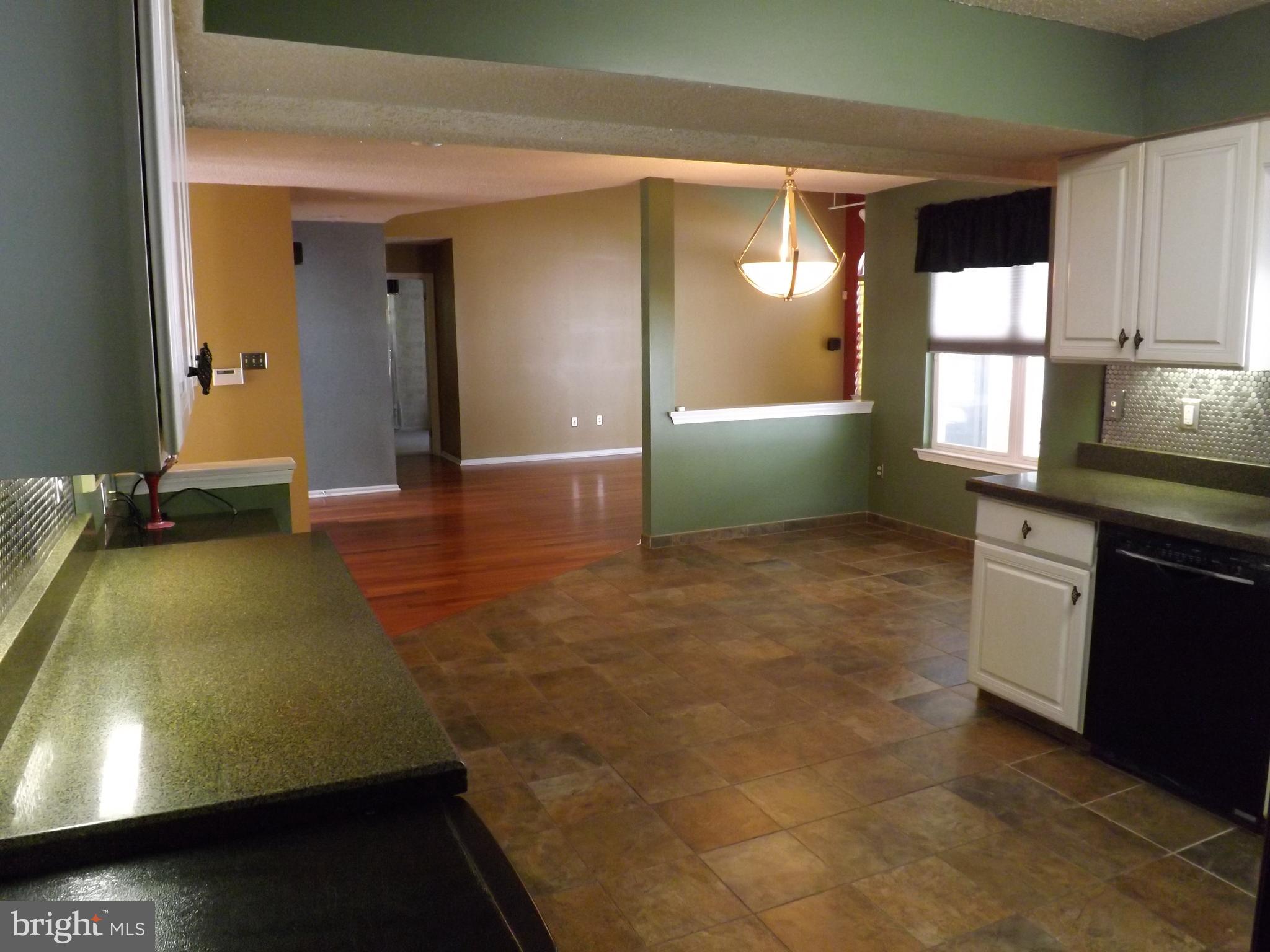 120 Rabbit Run Road Sewell, NJ 08080 - Photo 6 of 38 Gallery Image 6