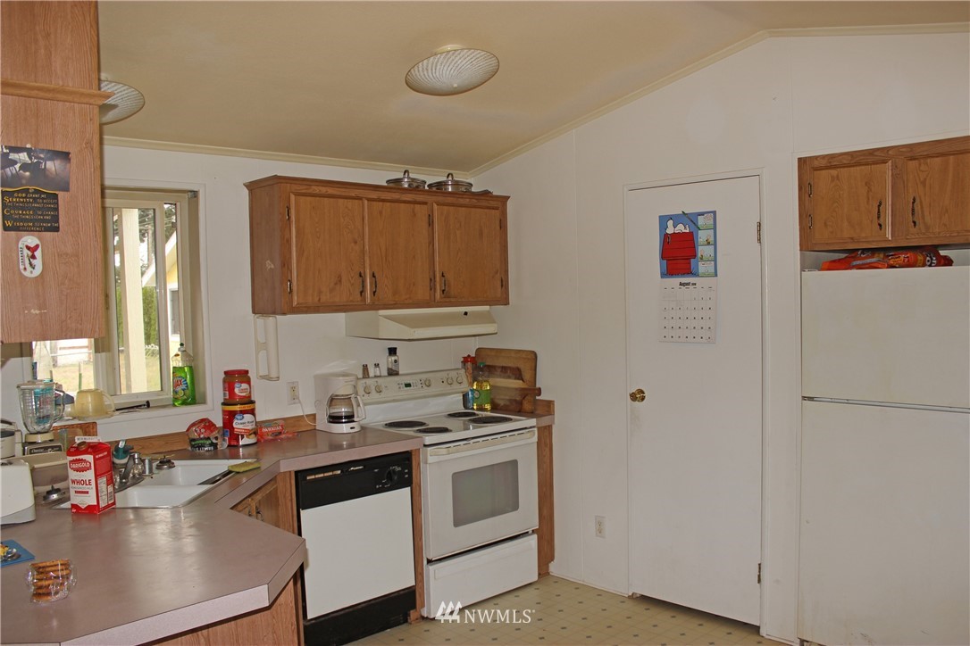 18042 Sargent Road Southwest, Unit 3 Rochester, WA 98579 - Photo 12 of 25