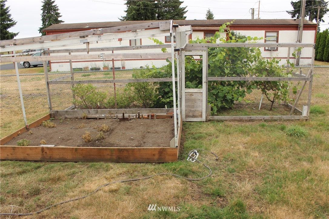 18042 Sargent Road Southwest, Unit 3 Rochester, WA 98579 - Photo 24 of 25