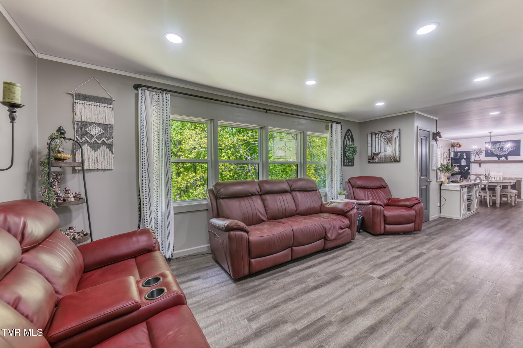 4728 Edens View Road Kingsport, TN 37664 - Photo 4 of 48 4728 Edens View Rd-4