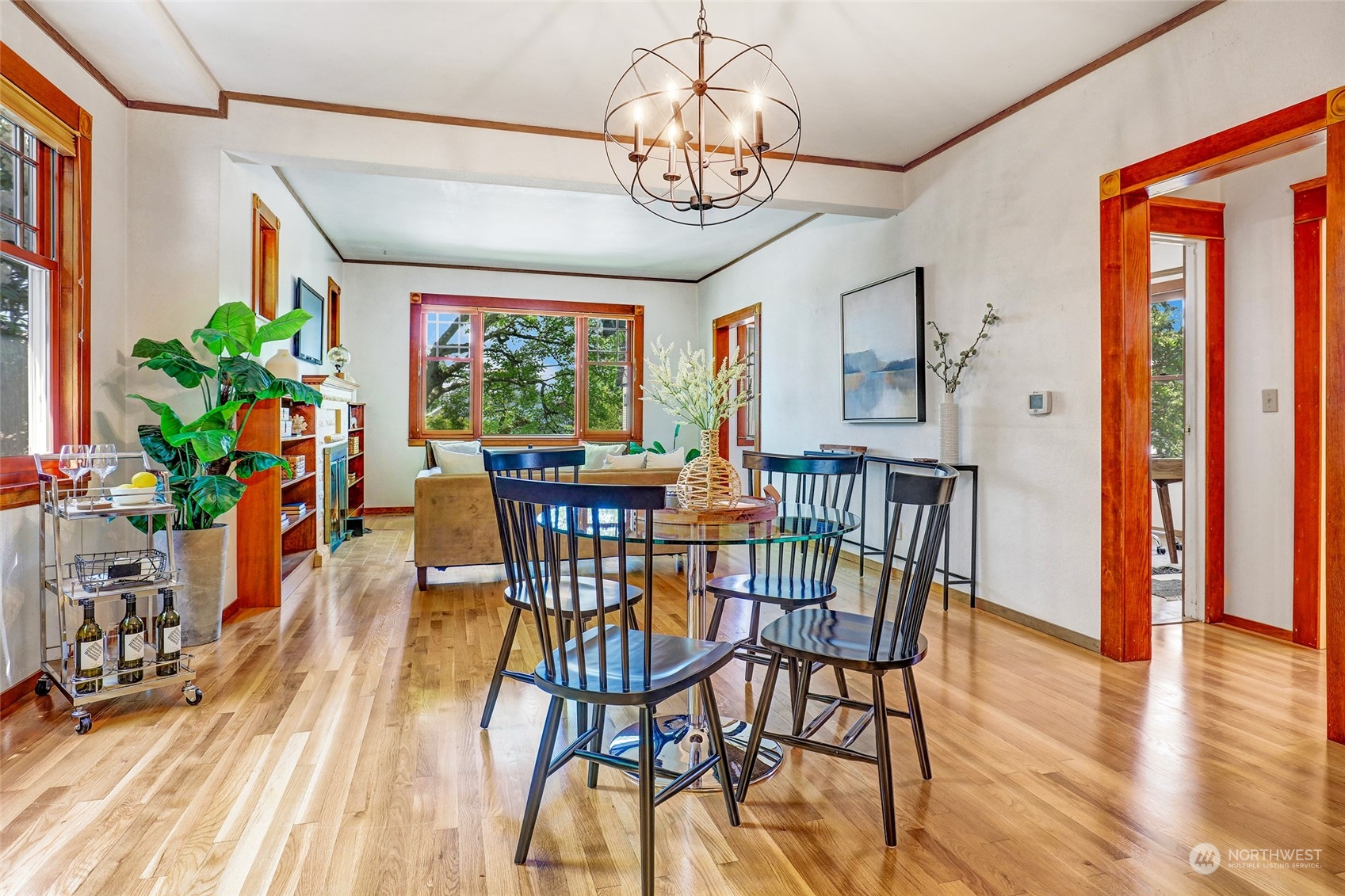 2347 North 60th Street Seattle, WA 98103 - Photo 7 of 37 Gallery Image 7
