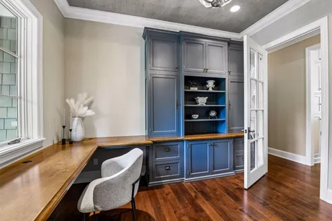 $2,350,000 | 730 Lanewood Lane North, Plymouth, MN 55447