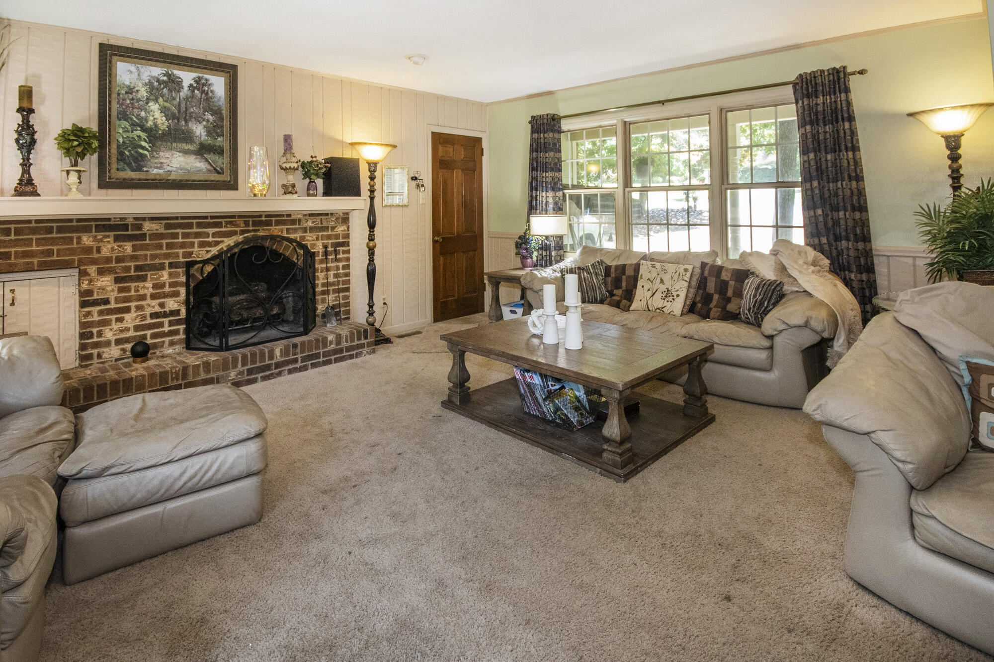 7913 Whitcomb Road Powell, TN 37849 - Photo 4 of 37 89A9A23D-7D95-412E-B951-CE3628B1C130