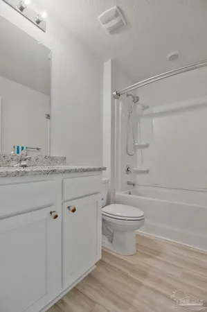 $375,000 | 4010 Whitetail Lane, Pensacola, FL 32526