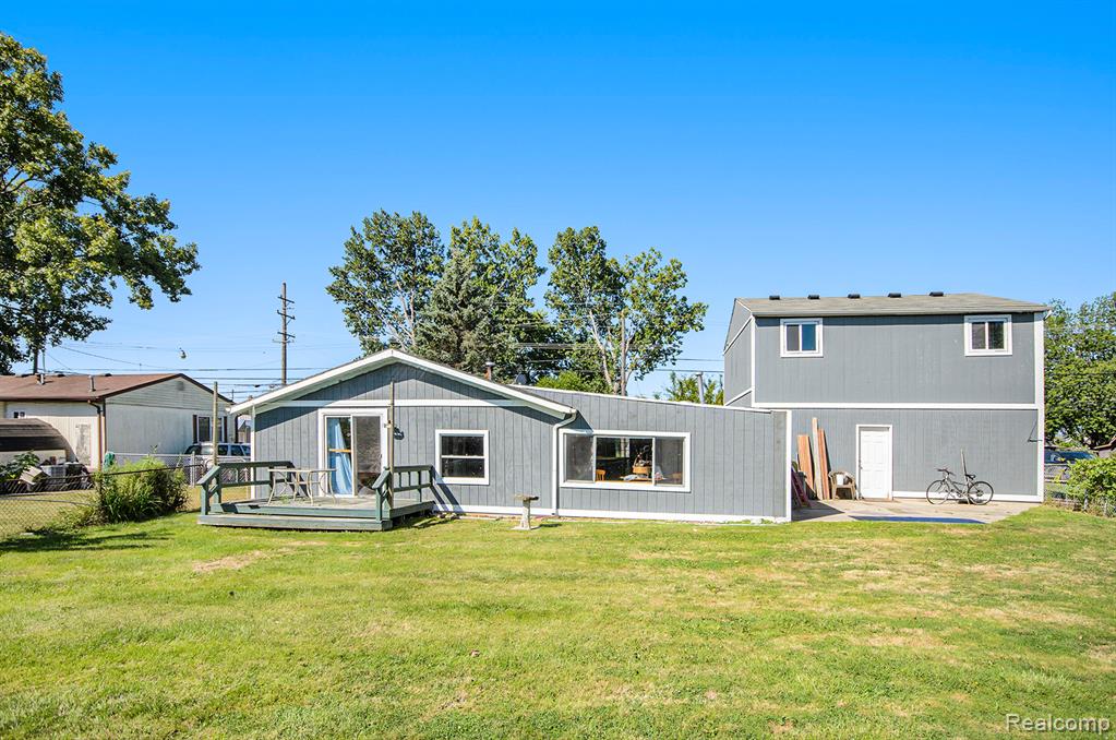 7434 Dyke Road Algonac, MI 48001 - Photo 12 of 23 Gallery Image 12