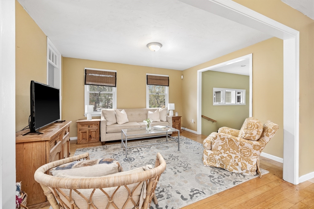 2 Langlee Road Hingham, MA 02043 - Photo 9 of 32