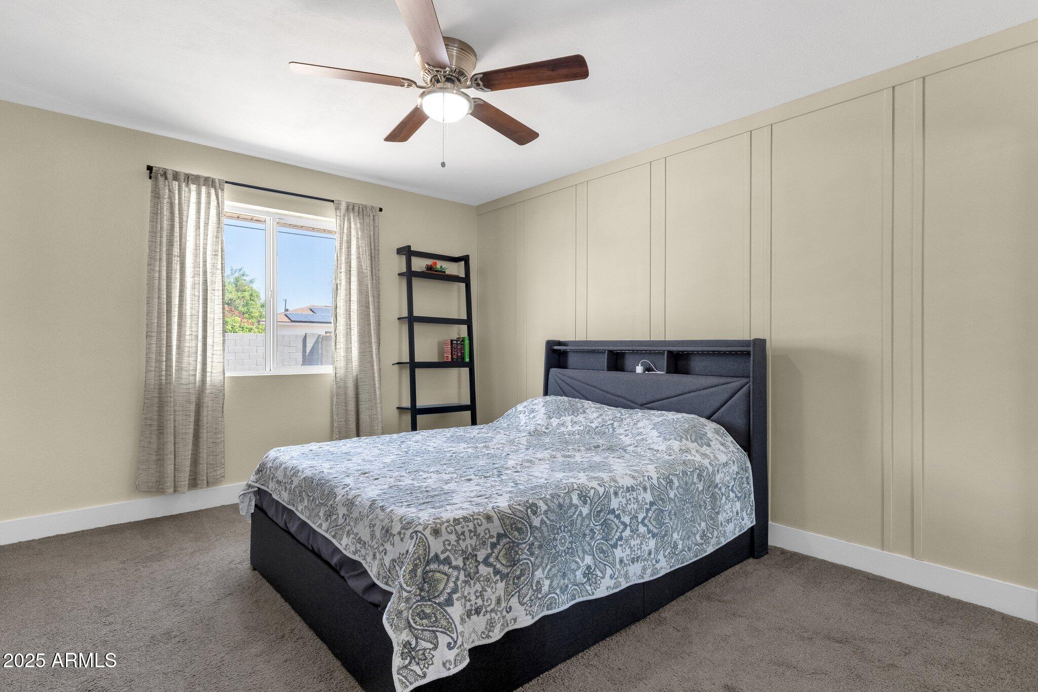 3116 West Calavar Road Phoenix, AZ 85053 - Photo 16 of 30 Primary Bedroom