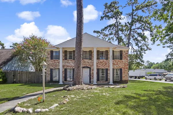 $300,000 | 28902 Holly Hill Drive, Shenandoah, TX 77384