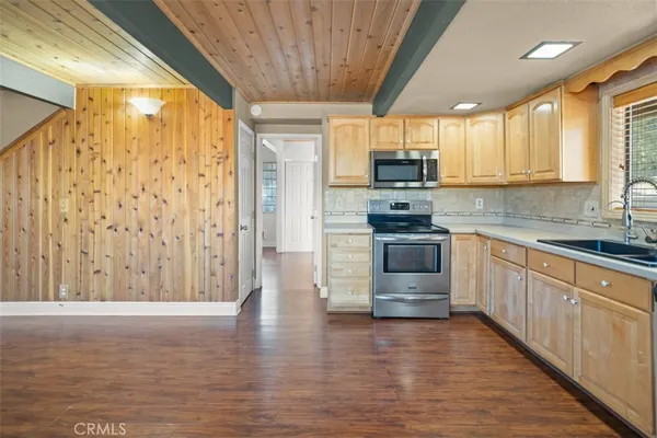 $414,999 | 1809 Pioneer Way, Pine Mountain Club, CA 93222