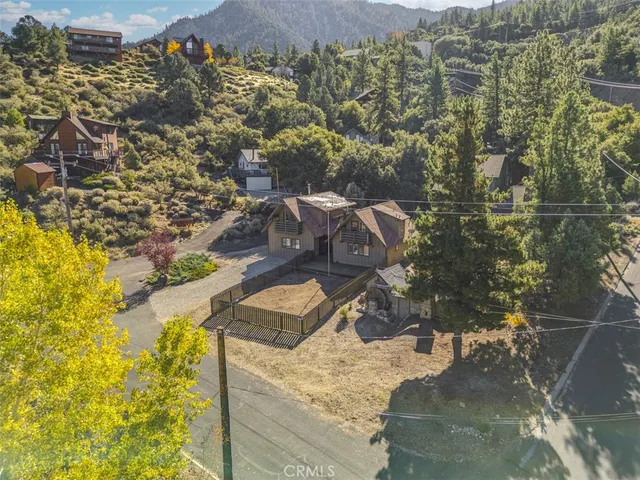 $435,000 | 1809 Pioneer Way, Pine Mountain Club, CA 93222