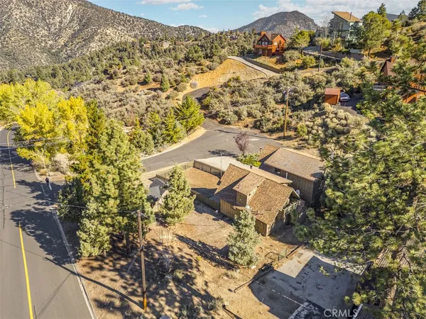 $414,999 | 1809 Pioneer Way, Pine Mountain Club, CA 93222