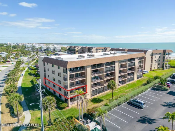 $2,900 | 8494 Ridgewood Avenue, Unit 4206, Cape Canaveral, FL 32920
