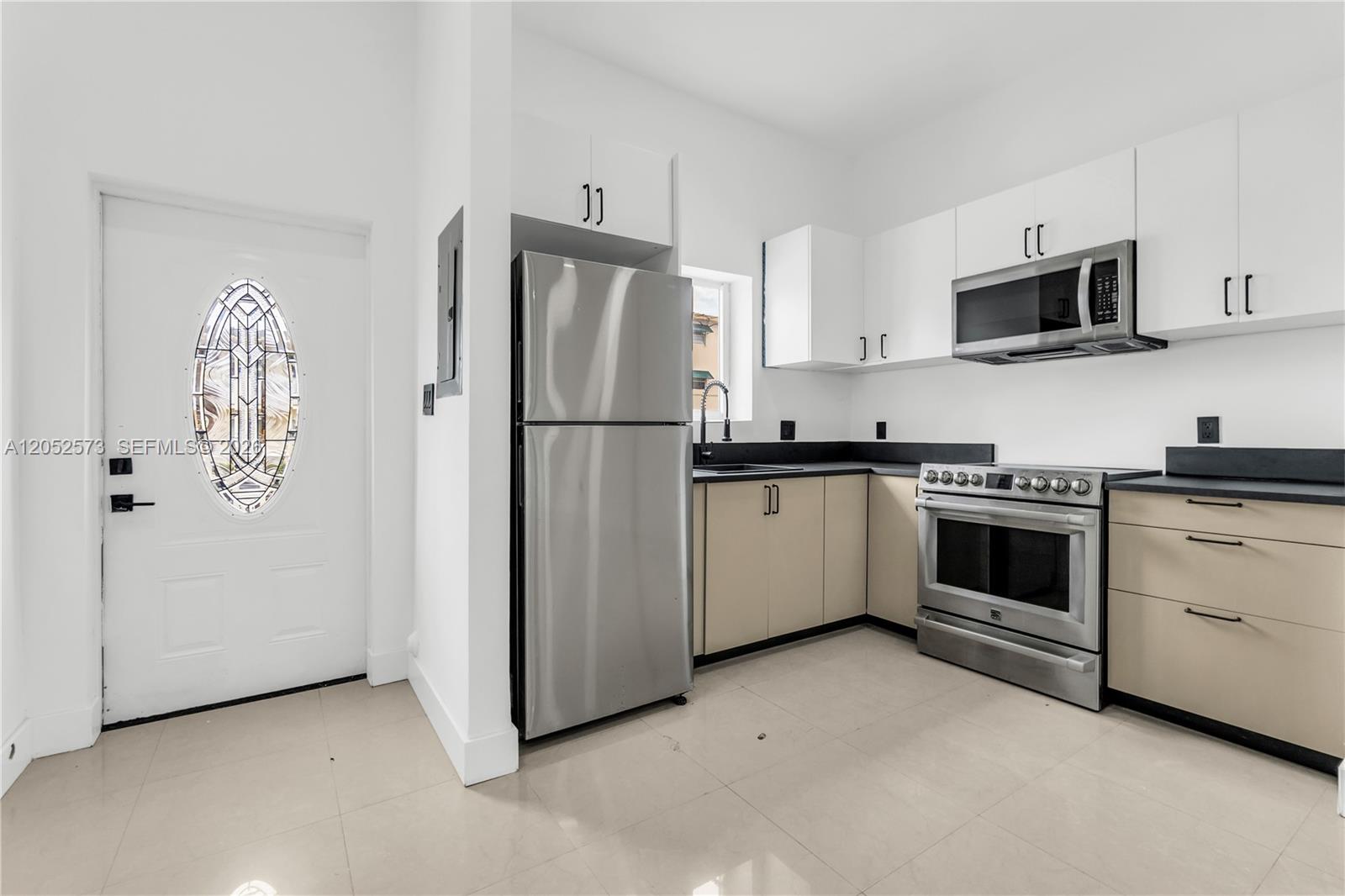 1011 Southwest Sw 7th Street, Unit 2 Miami, FL 33130 - Photo 10 of 46