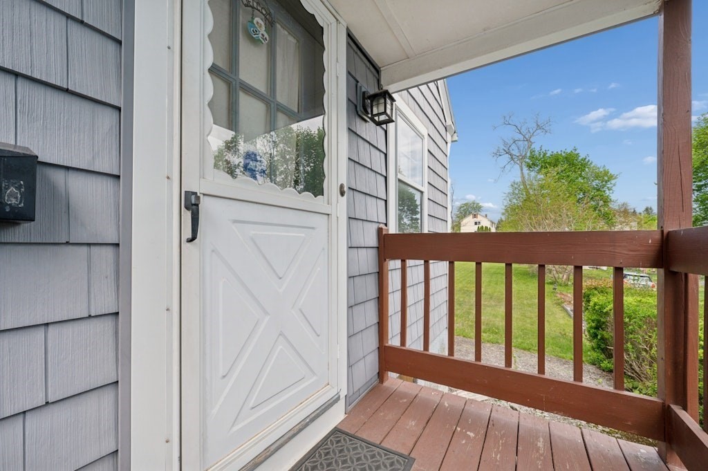 24 Falmouth Street Worcester, MA 01607 - Photo 25 of 28