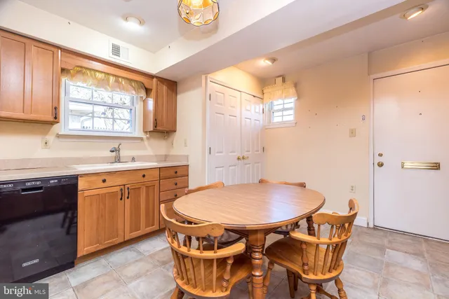 $335,000 | 501 North Bethlehem Pike, Unit 7D, Ambler, PA 19002