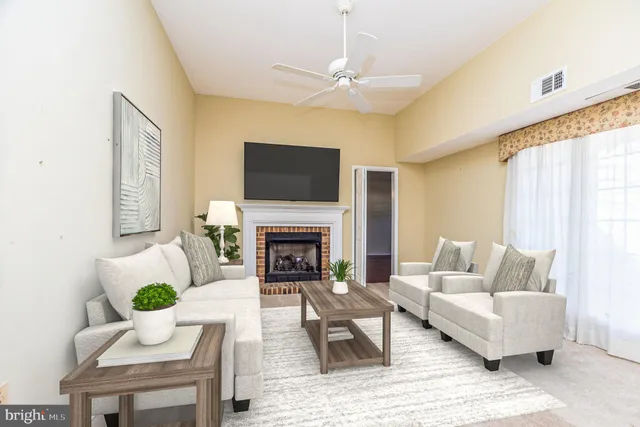 $335,000 | 501 North Bethlehem Pike, Unit 7D, Ambler, PA 19002